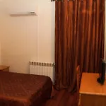 Residencial Parque Bed & Breakfast Celorico Da Beira