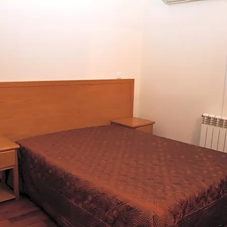 Residencial Parque Bed & Breakfast Celorico Da Beira